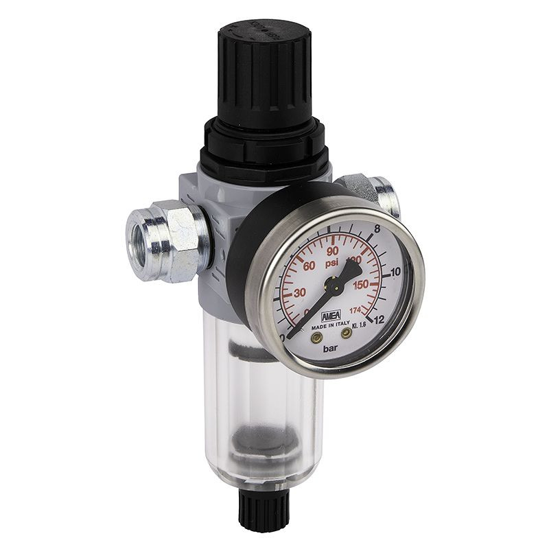 Pressure regulator with condensation discharge filter